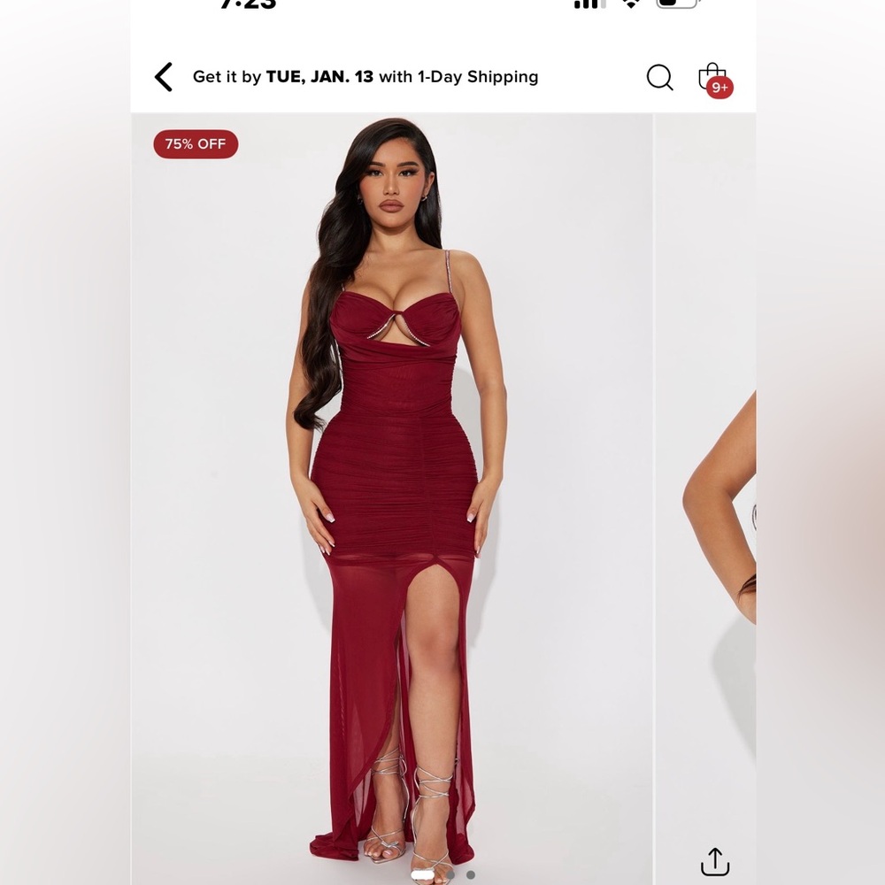 Elegant Burgundy Evening Dress